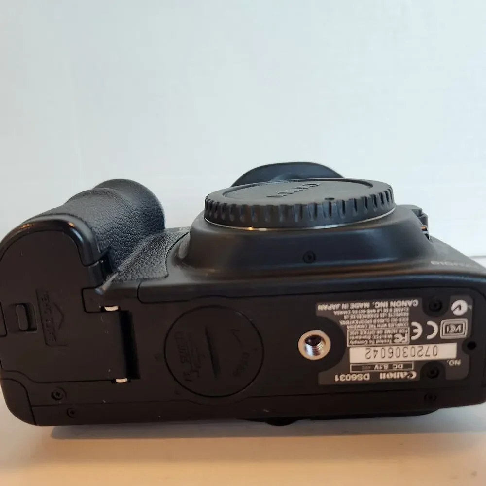 Canon EOS 10D 6.3MP Digital SLR Camera - Black (Body Only) Untested